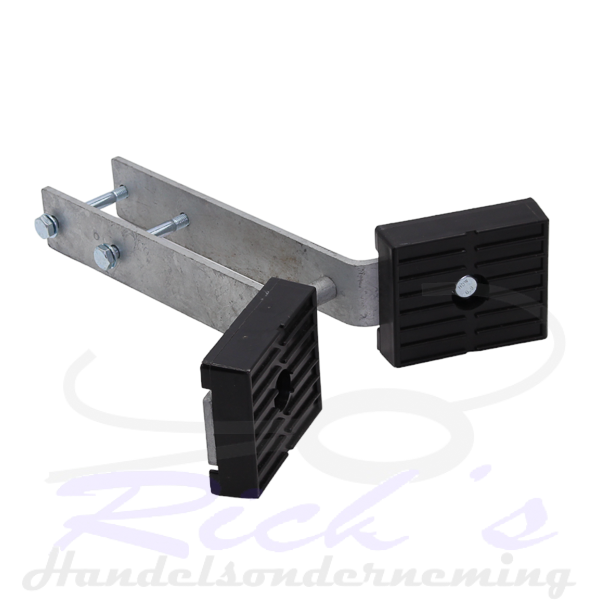 Bootvangmuil-boegsteun-kunststof-zwart-met-houder-kort