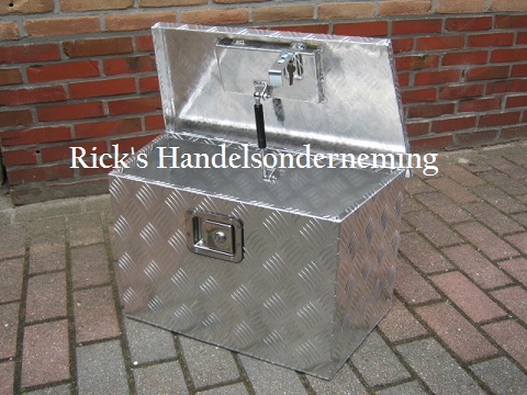 Opbergbox 600x500x350x300mm aluminium 1 Opbergbox 600x500x350x300mm aluminium
